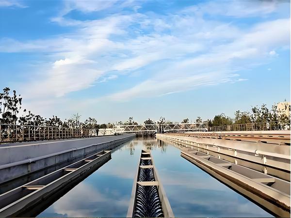 二次供水水池：為何需要每三個月清洗一次？